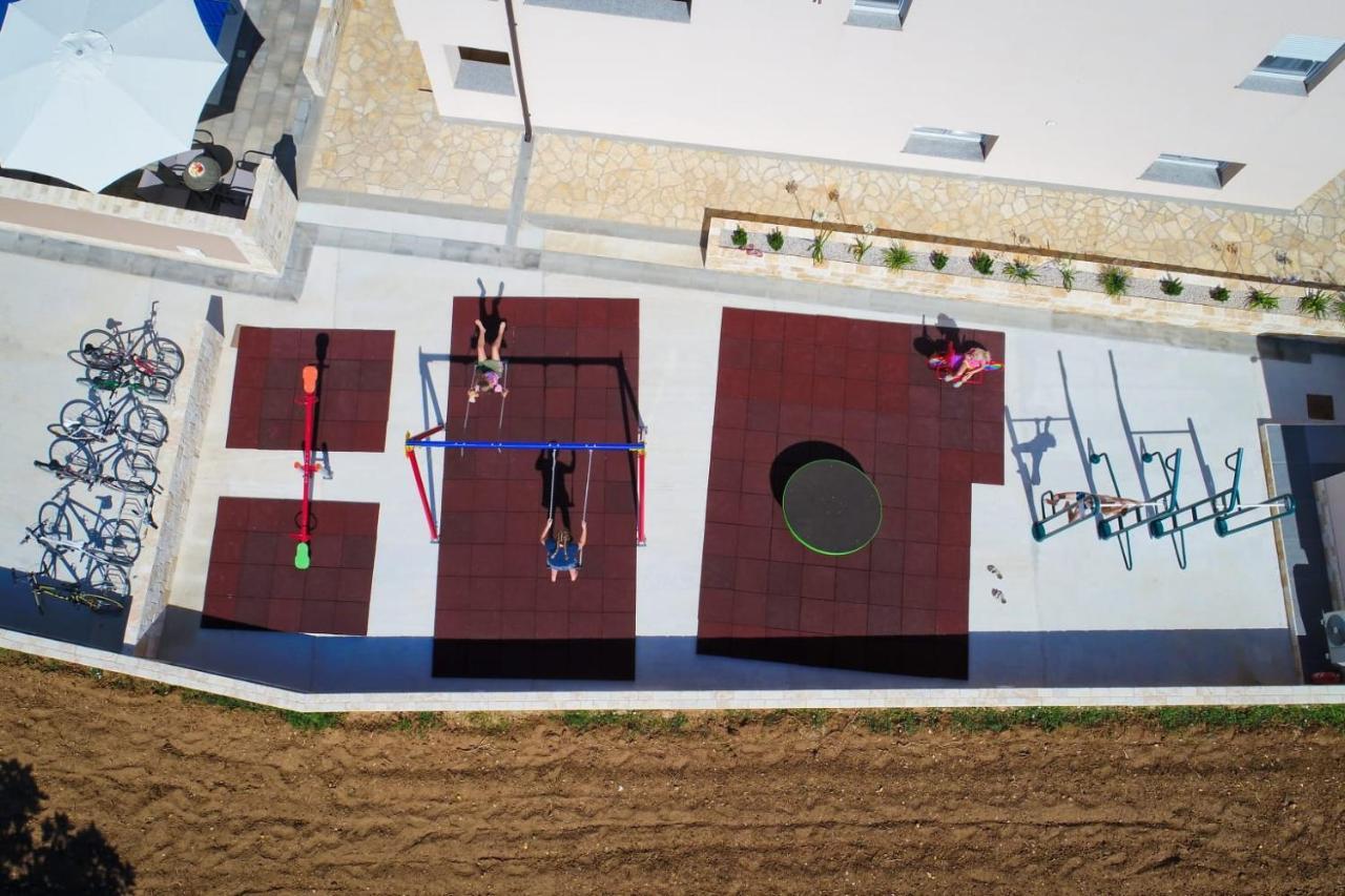 פריבלאקה Apartments Julijana 2 מראה חיצוני תמונה