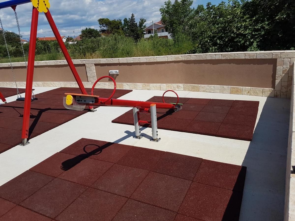 פריבלאקה Apartments Julijana 2 מראה חיצוני תמונה