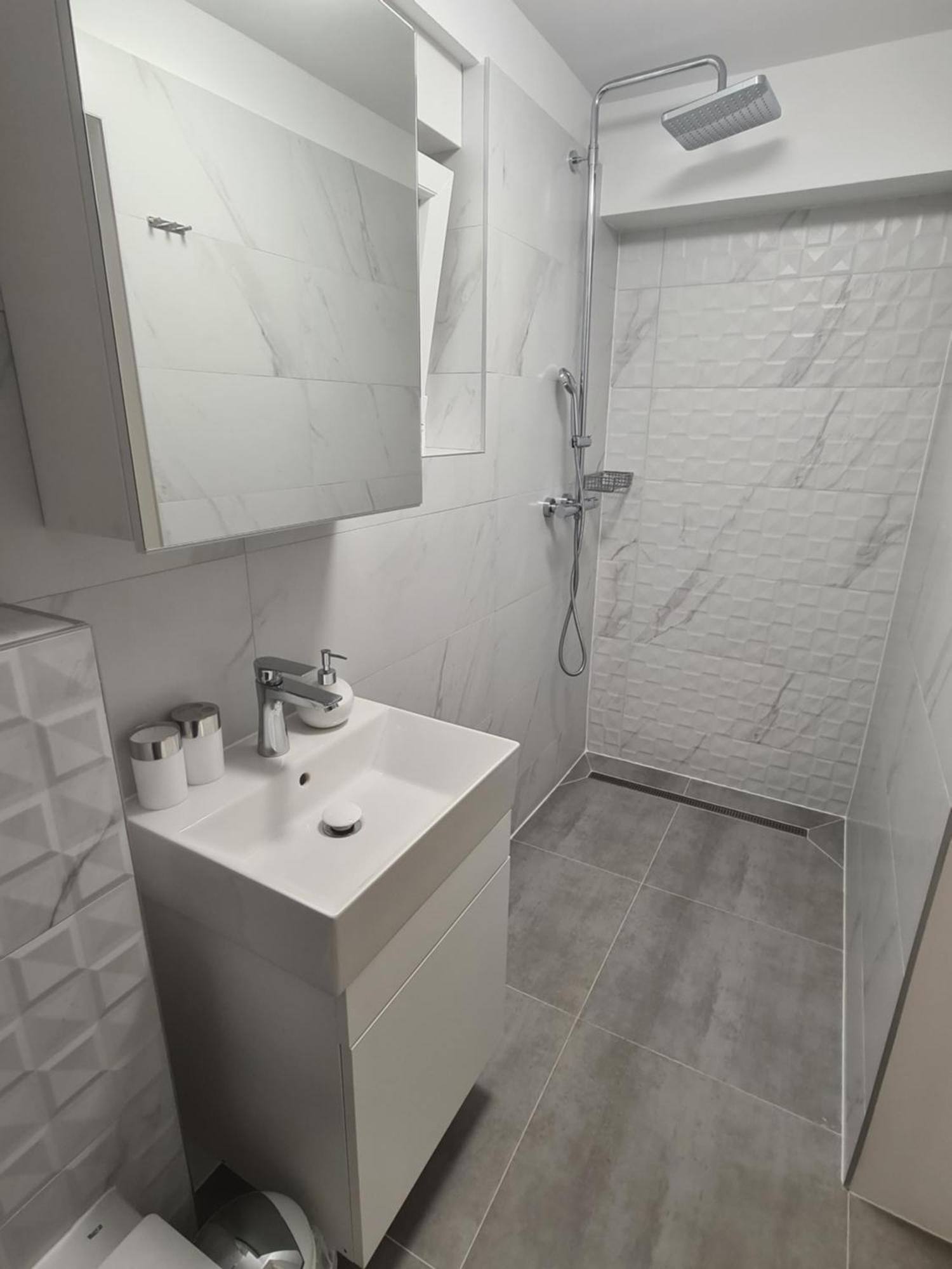 פריבלאקה Apartments Julijana 2 מראה חיצוני תמונה