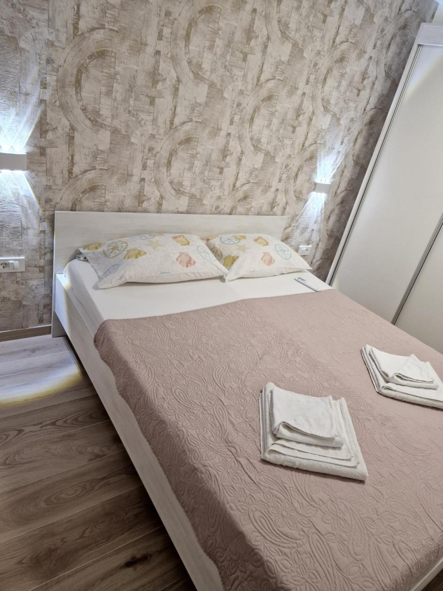 פריבלאקה Apartments Julijana 2 מראה חיצוני תמונה